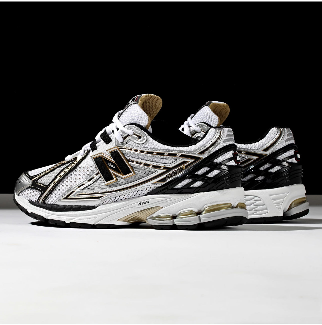 New Balance Baskets 1906 M1906RA Metallic Silver Metallic Gold