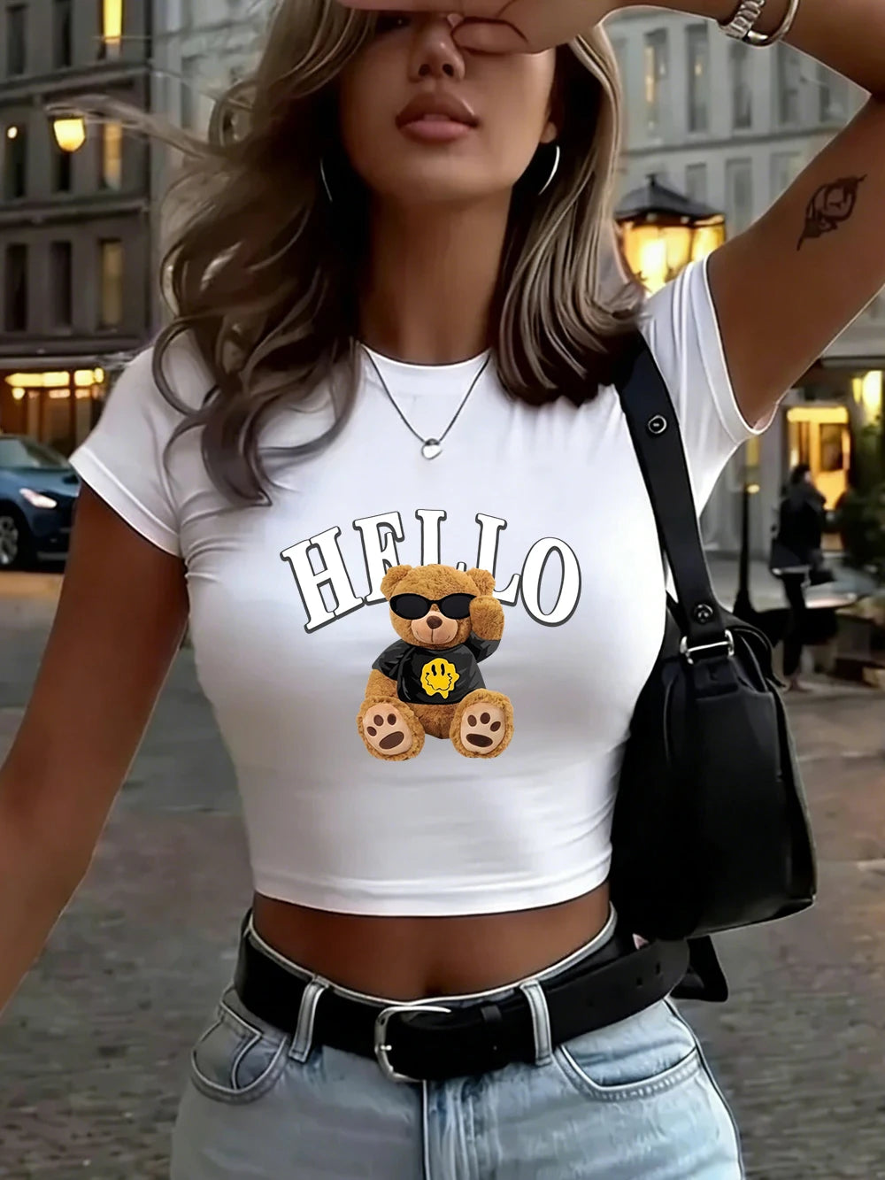 Top Crop Femme Cute Bear Says Hello - T-Shirt Doux Slim Col Rond Été
