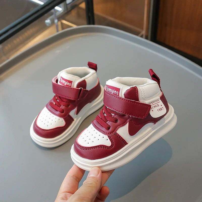 Chaussures Basketball Enfant Mi-Montantes - Baskets Sport Respirantes Semelle Souple