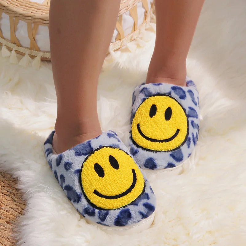 Chaussons Femme Smile Intérieur - Pantoufles Peluche Chaudes Confort Hiver Semelle Plate