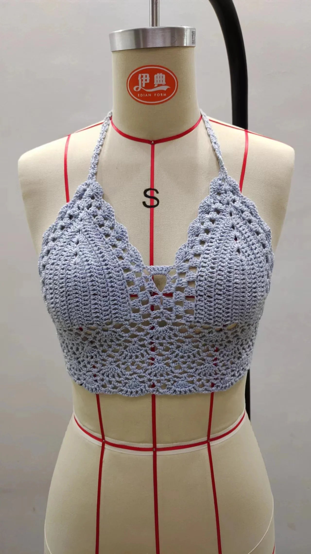 Haut de Bikini Triangle Crochet Ajouré - Top de Maillot de Bain Sexy Noir ou Blanc