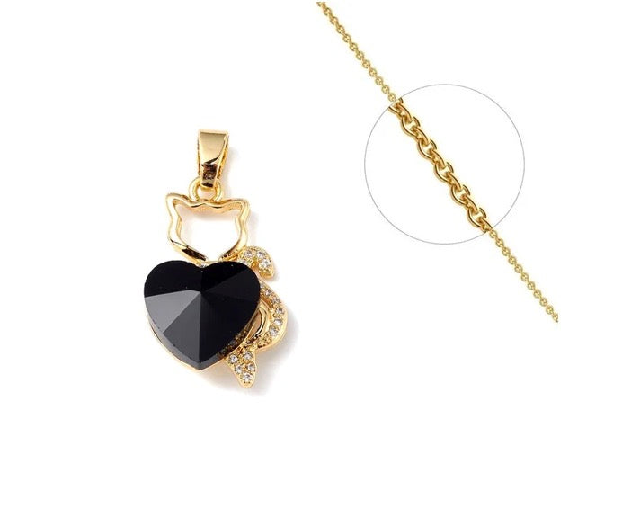 Collier coeur noir chat zirconiums plaqué or
