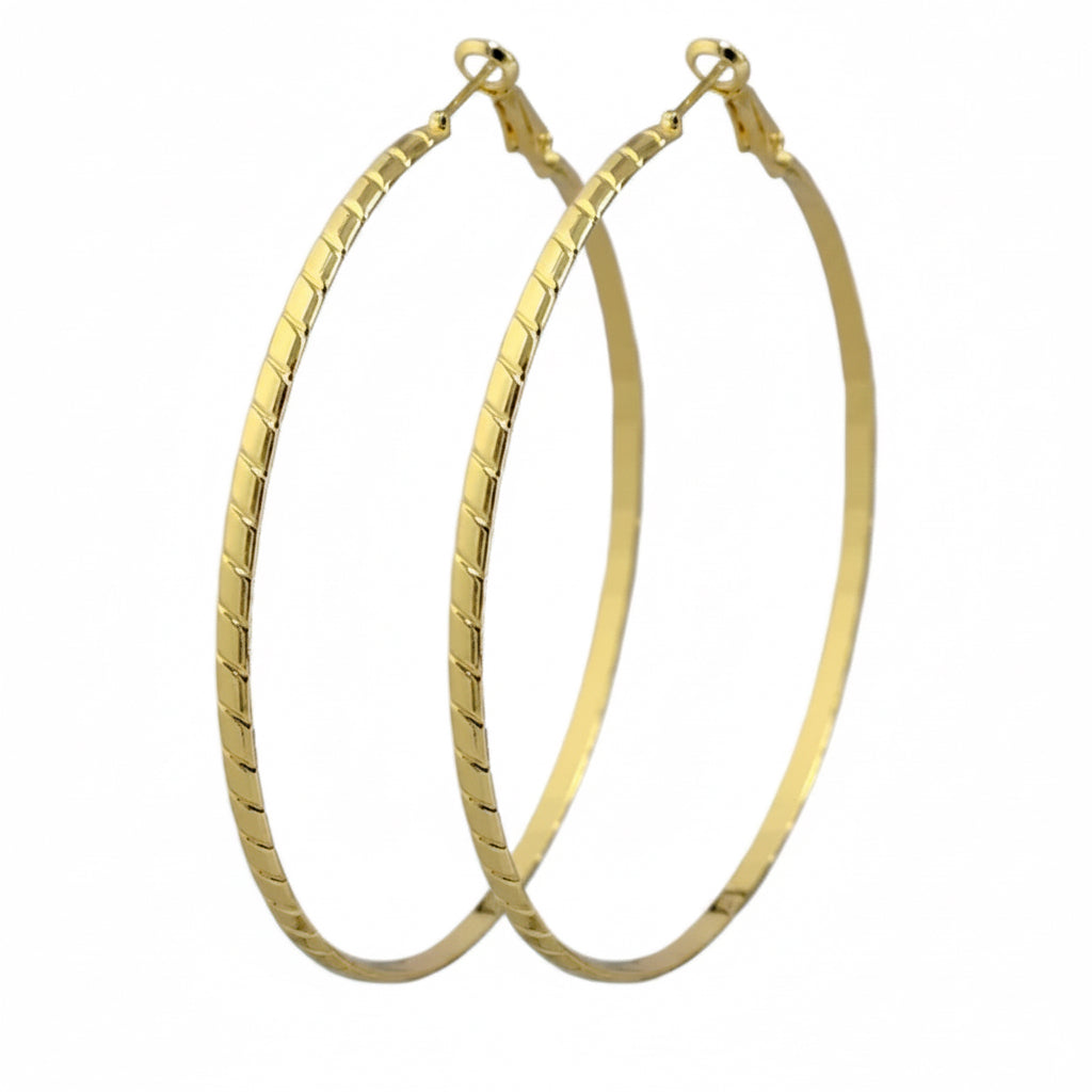 Boucles d'Oreilles Créoles Cisélées 7cm – Plaqué Or 18k