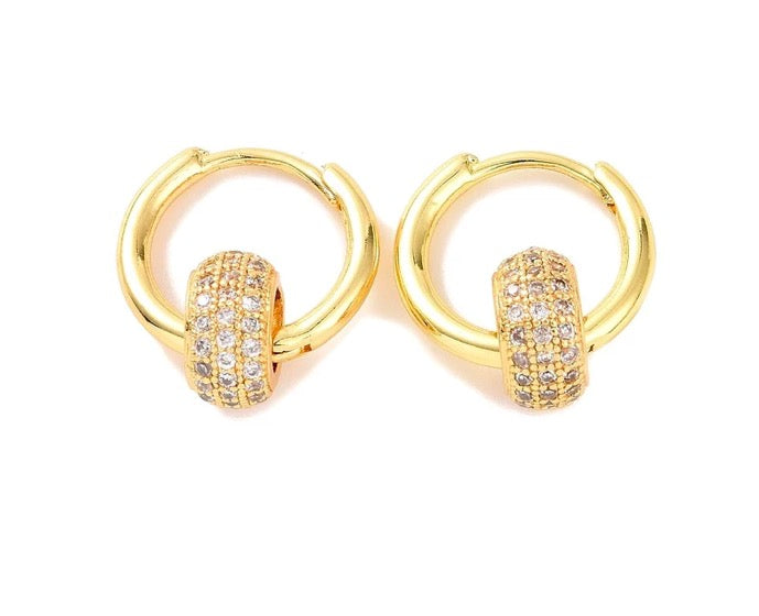 Boucles d'oreilles créoles Anneau Charm Pavé Zircon