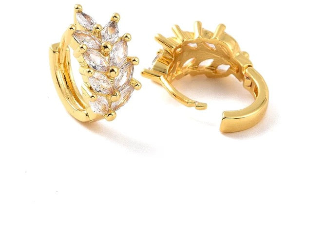 Boucles d'oreilles créoles Feuilles Marquise plaqué or