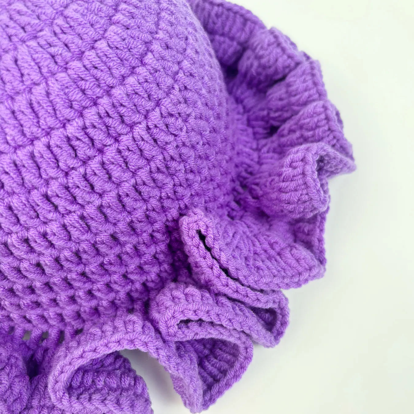 Chapeau Bob Tricoté Moelleux Femme - Bonnet Crochet Ajouré avec Volants Style Pêcheur pour Automne Hiver