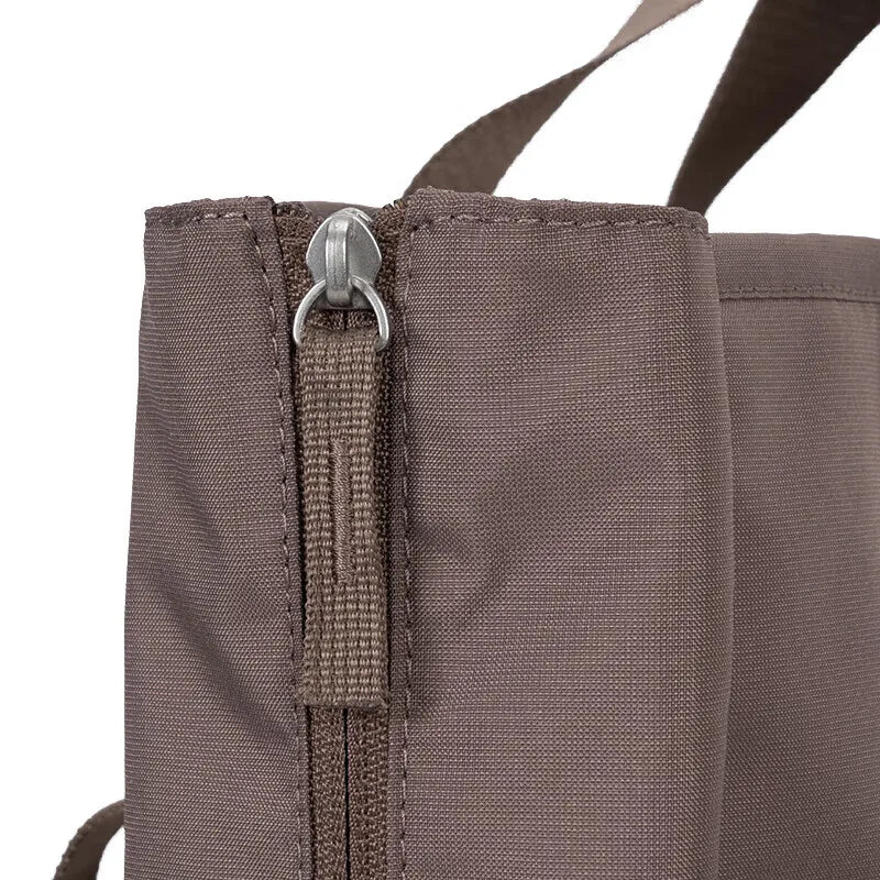 Sac Nike GYM TOTE – Grand Cabas Sport & Entraînement Polyester | DR7217-010