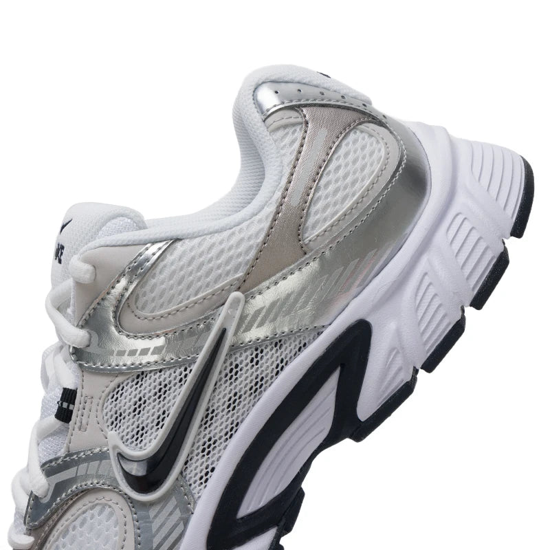 Sneakers Homme Nike V5 RNR – Polyester, Amorti, Running & Casual, Basse