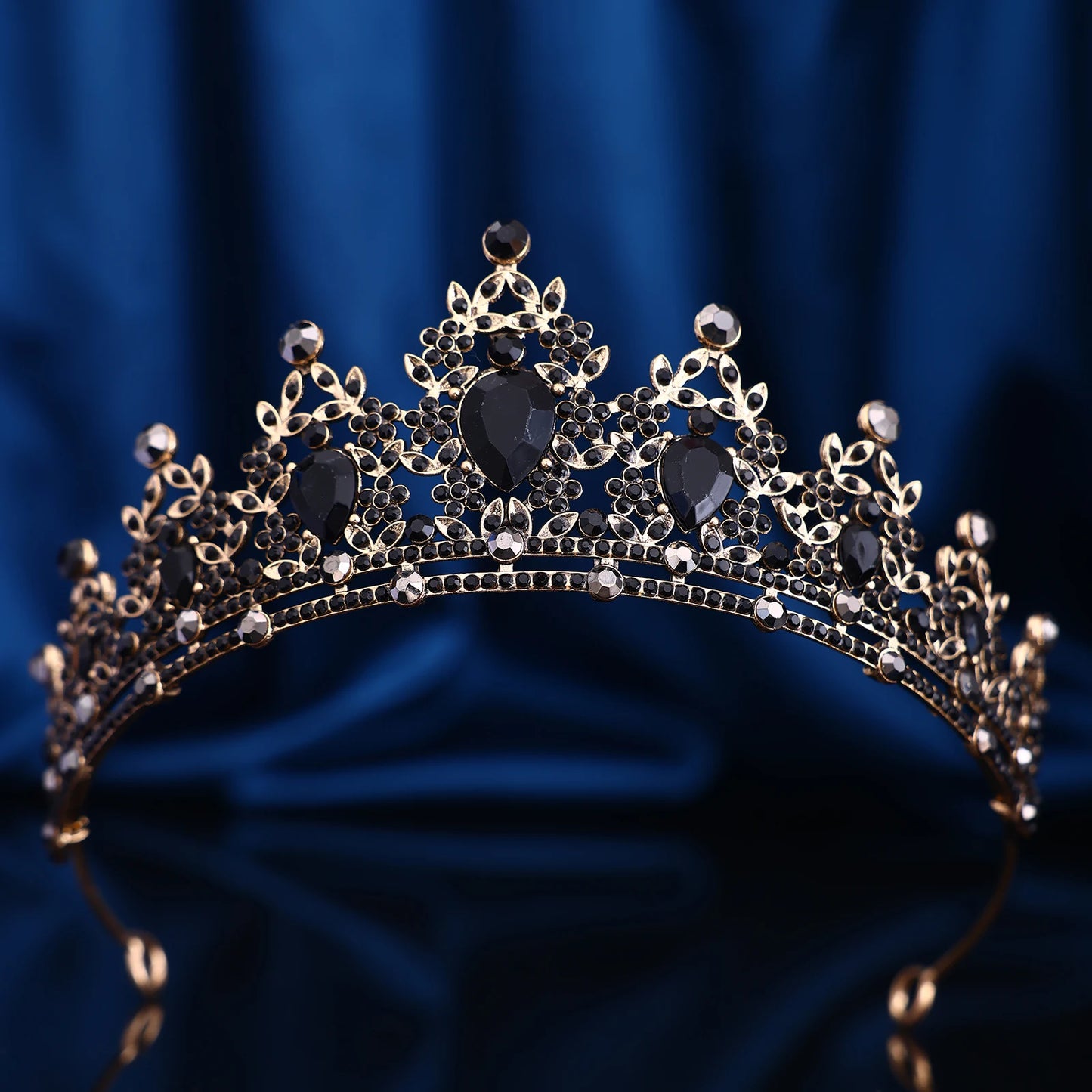 Couronne Baroque Strass Rétro Ajourée - Accessoire Fête Anniversaire Halloween Photo