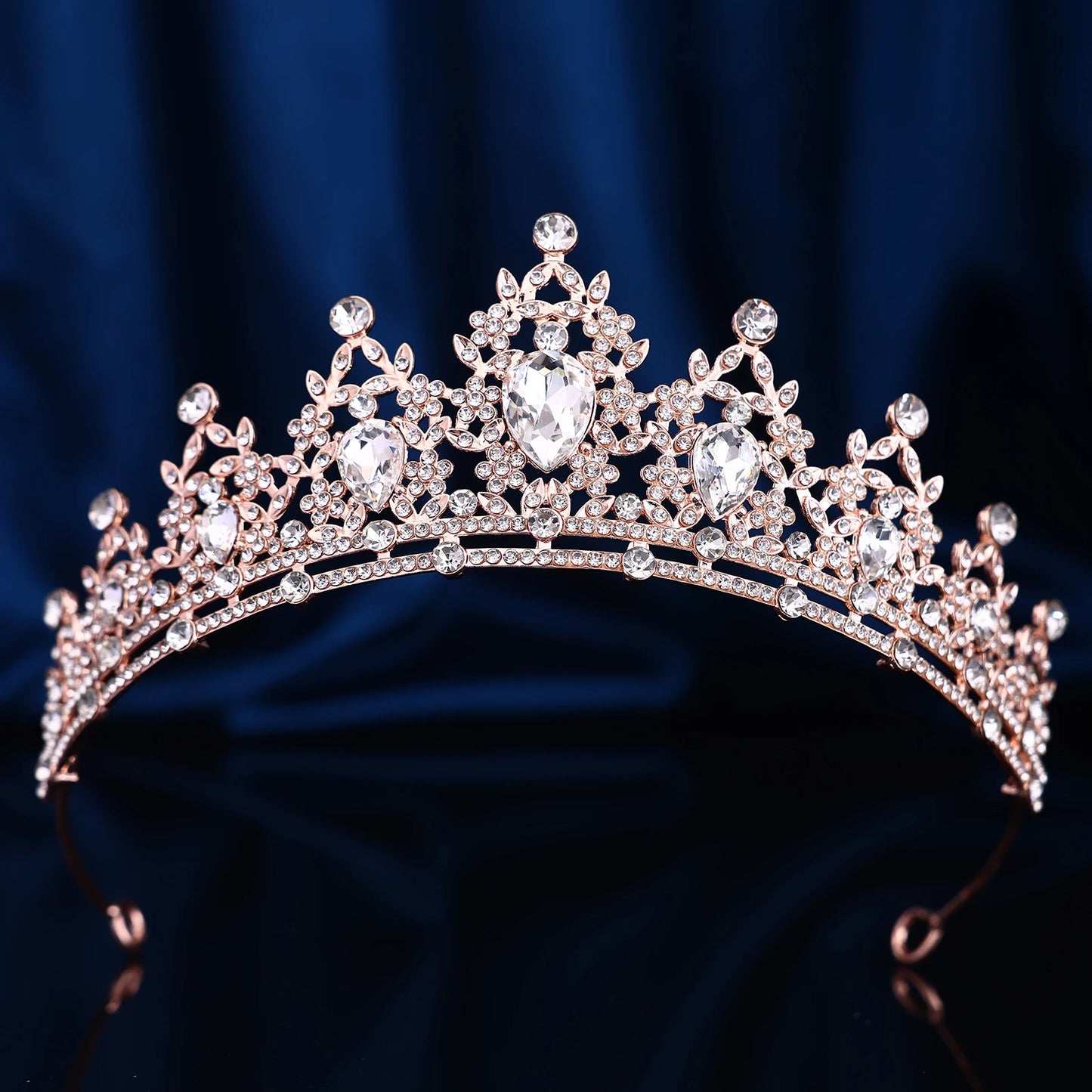 Couronne Baroque Strass Rétro Ajourée - Accessoire Fête Anniversaire Halloween Photo