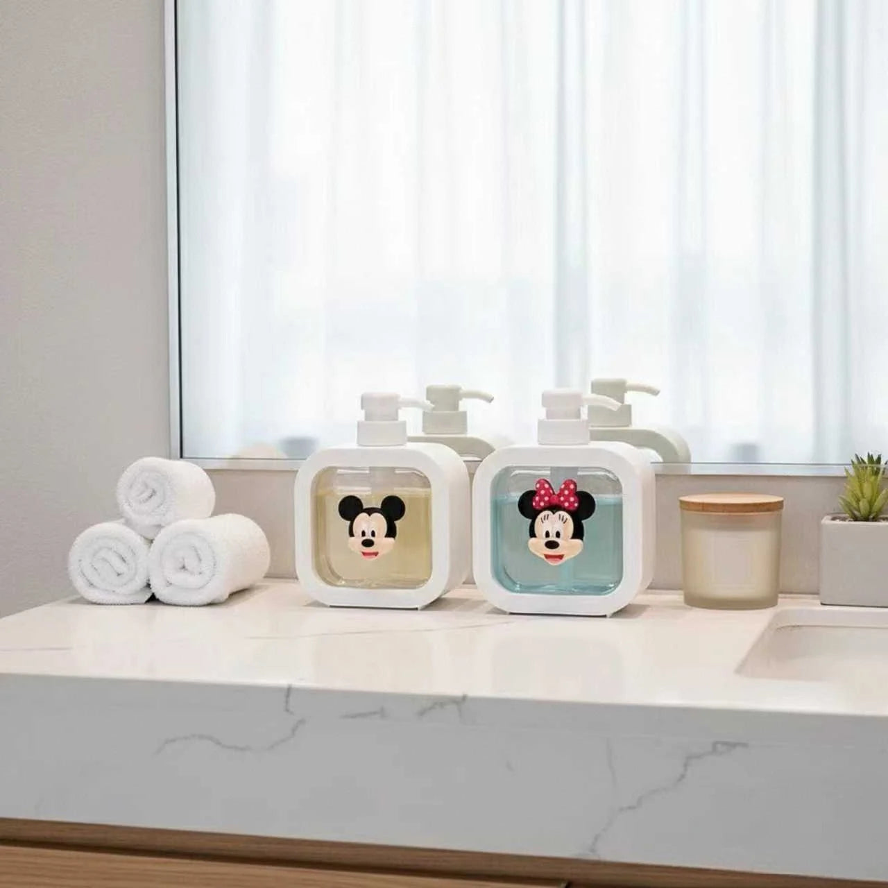 Distributeur Savon Disney Mickey Minnie - Pompe Rechargeable 250ml Salle de Bain