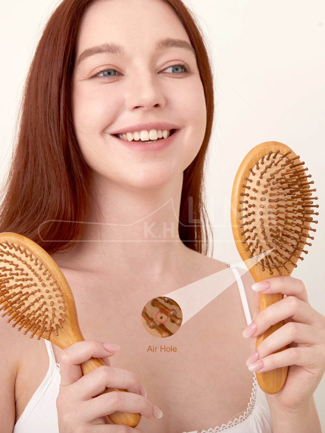 Brosse Cheveux Bambou Bois Naturel - Peigne Anti-Statique Massage Cuir Chevelu Coussin d'Air Démêlage Femme Homme