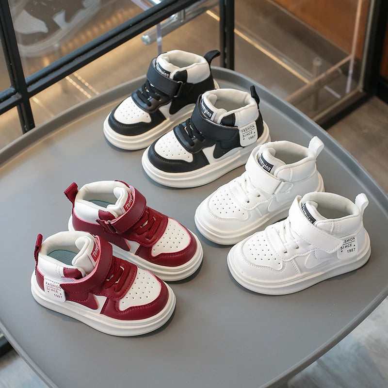 Chaussures Basketball Enfant Mi-Montantes - Baskets Sport Respirantes Semelle Souple