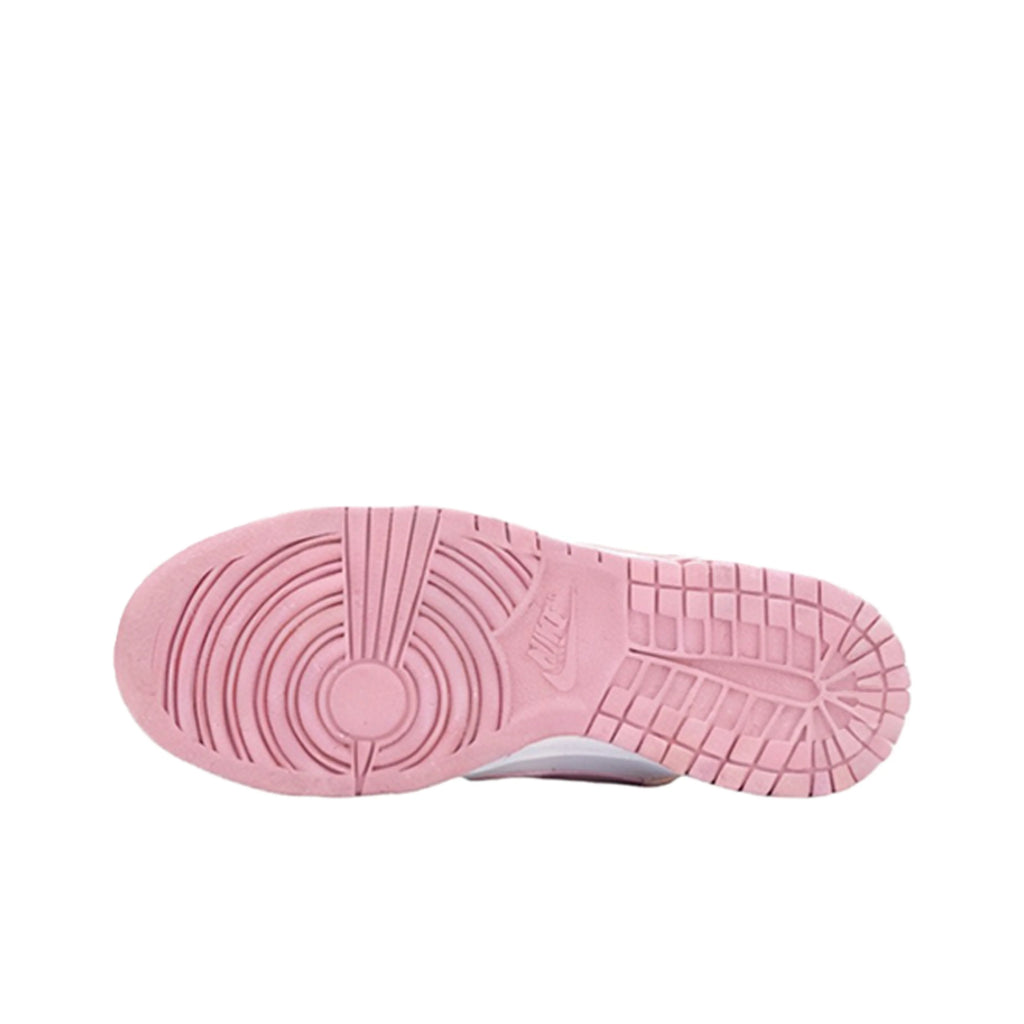 Sneakers Nike Dunk Low Femme – Rose Cuir Résistant Skate