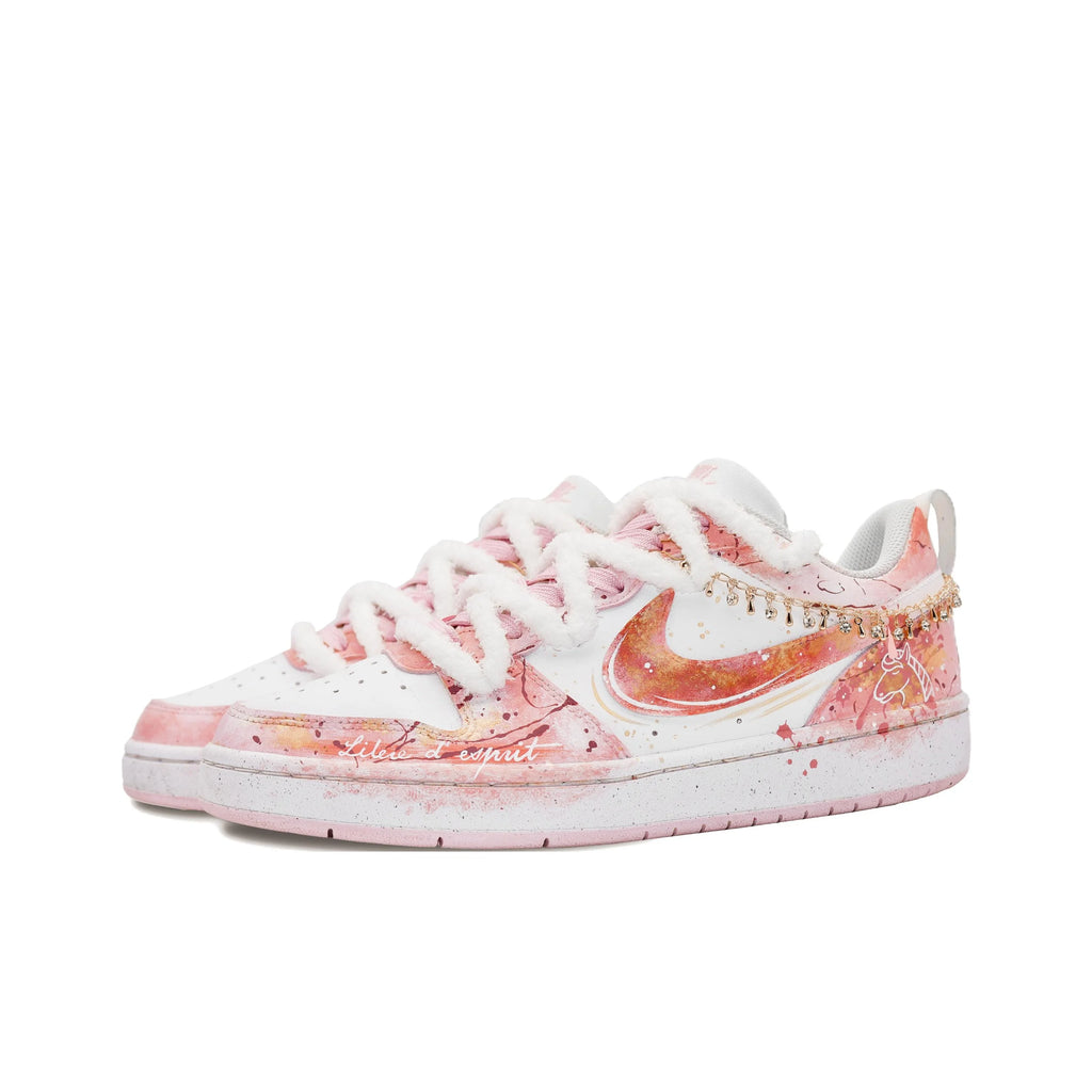 Sneakers Nike Court Borough Lucky Unicorn Femme – Or Poudré Résistant
