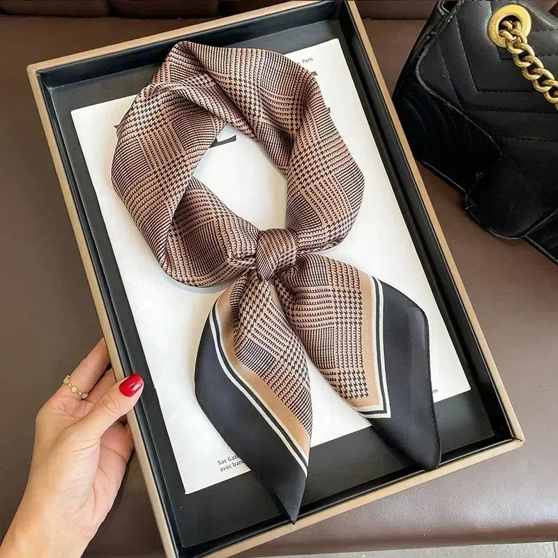Foulard Carré Soie Imprimé Luxe Femme - Bandeau Cheveux Satin Cheval Bureau Hijab