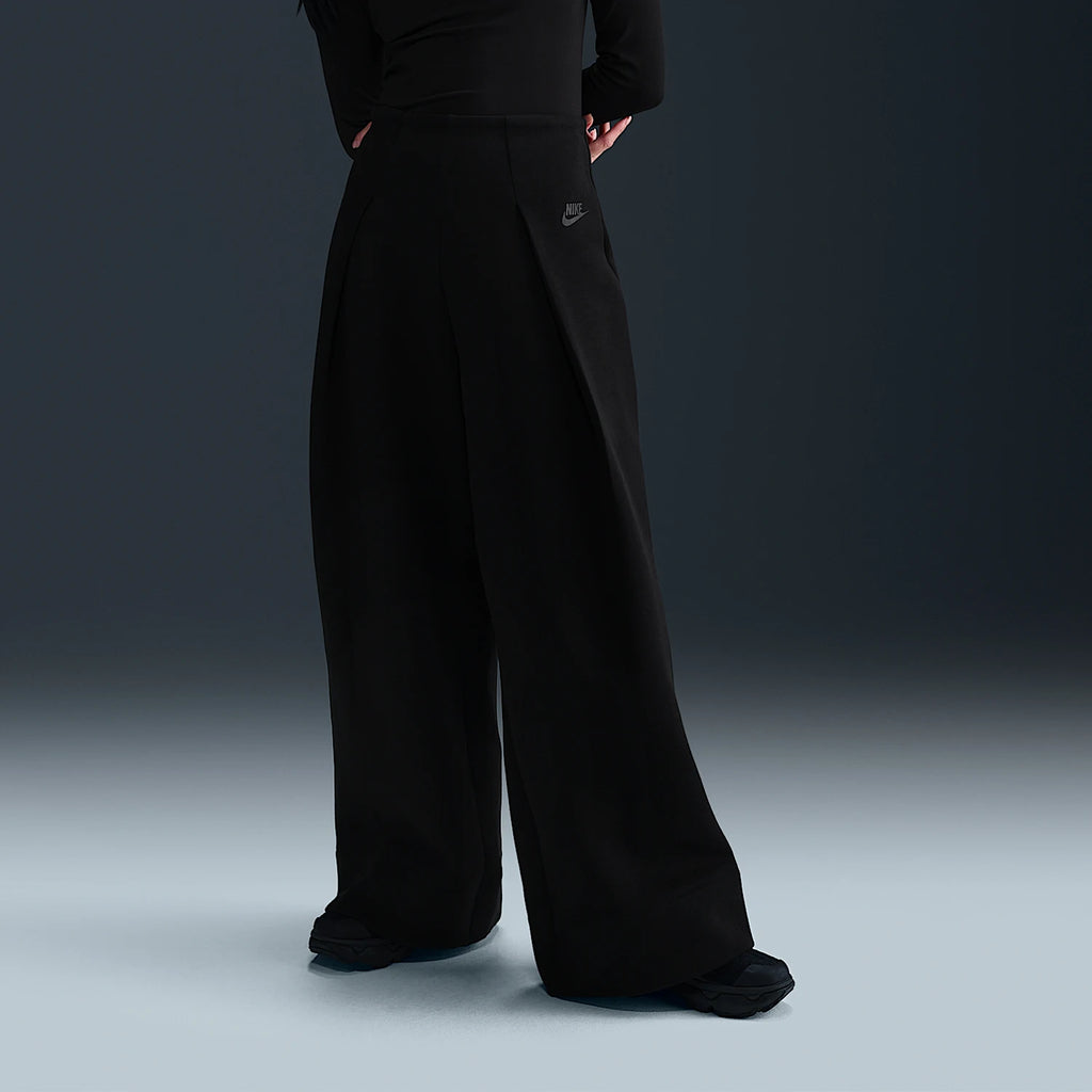 Pantalon Nike Taille Haute à Jambe Large Femme – Sportswear Élégant