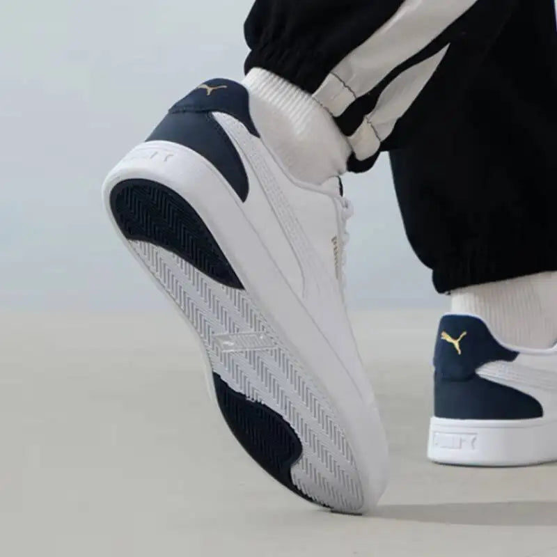 Sneakers Femme PUMA Classic Future Suede Lite – Cuir, Légère, Antidérapante