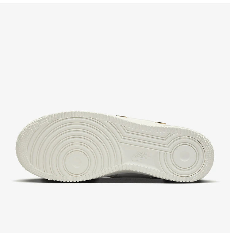 Sneakers Nike Air Force 1 07 LX Femme – Basse Skate IB2574-600