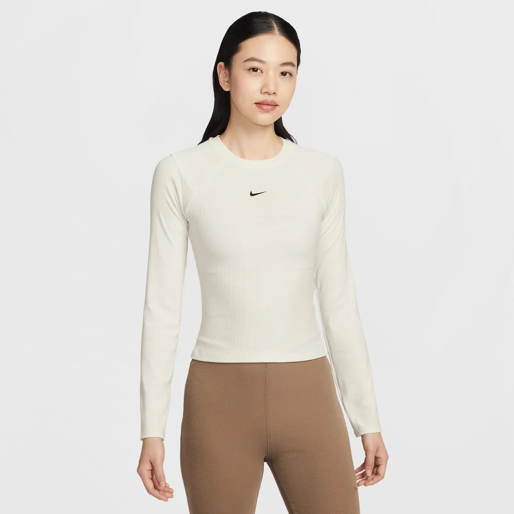 T-Shirt Nike Manches Longues Femme – Sportswear Casual Confortable