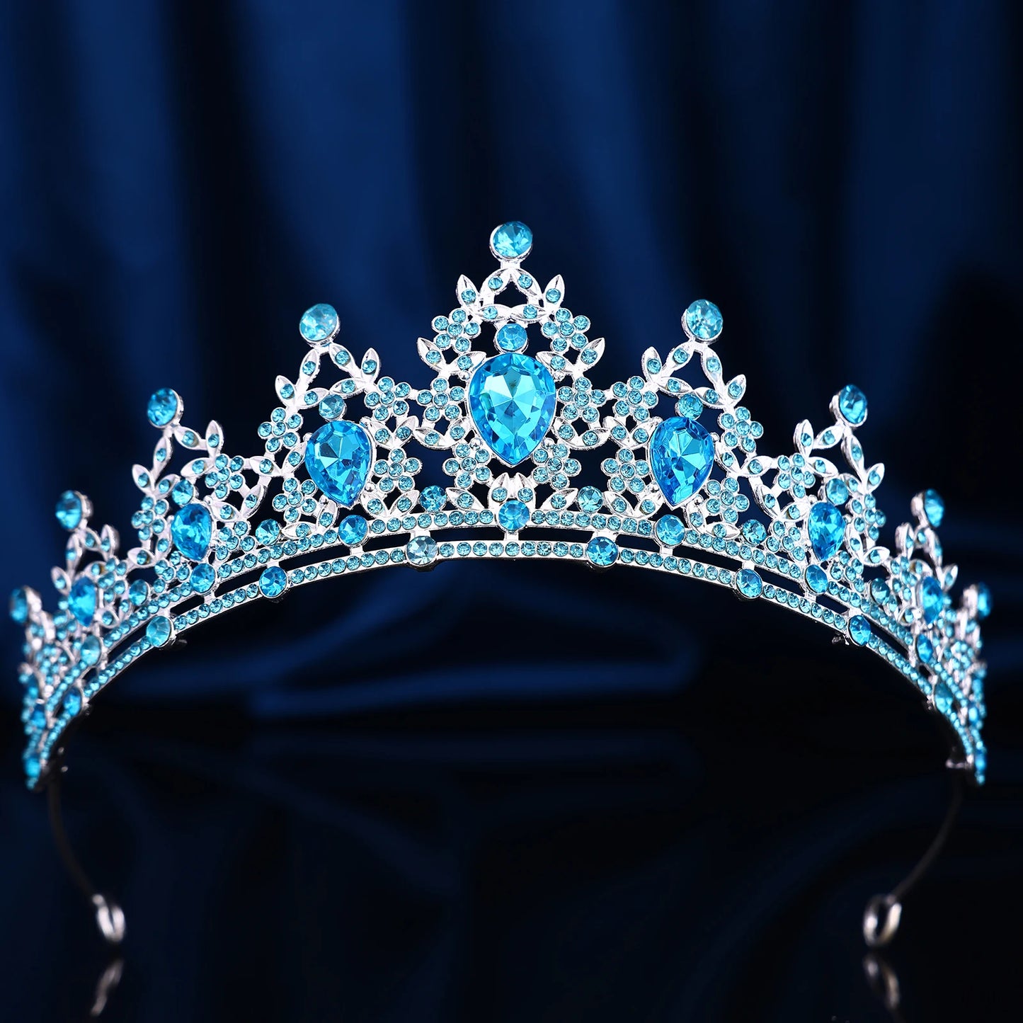 Couronne Baroque Strass Rétro Ajourée - Accessoire Fête Anniversaire Halloween Photo