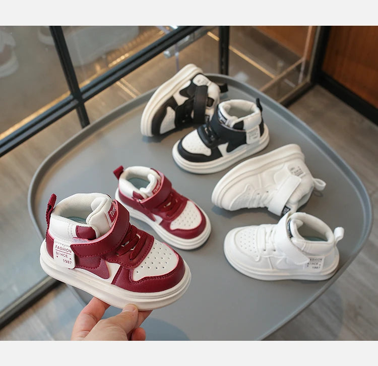 Chaussures Basketball Enfant Mi-Montantes - Baskets Sport Respirantes Semelle Souple