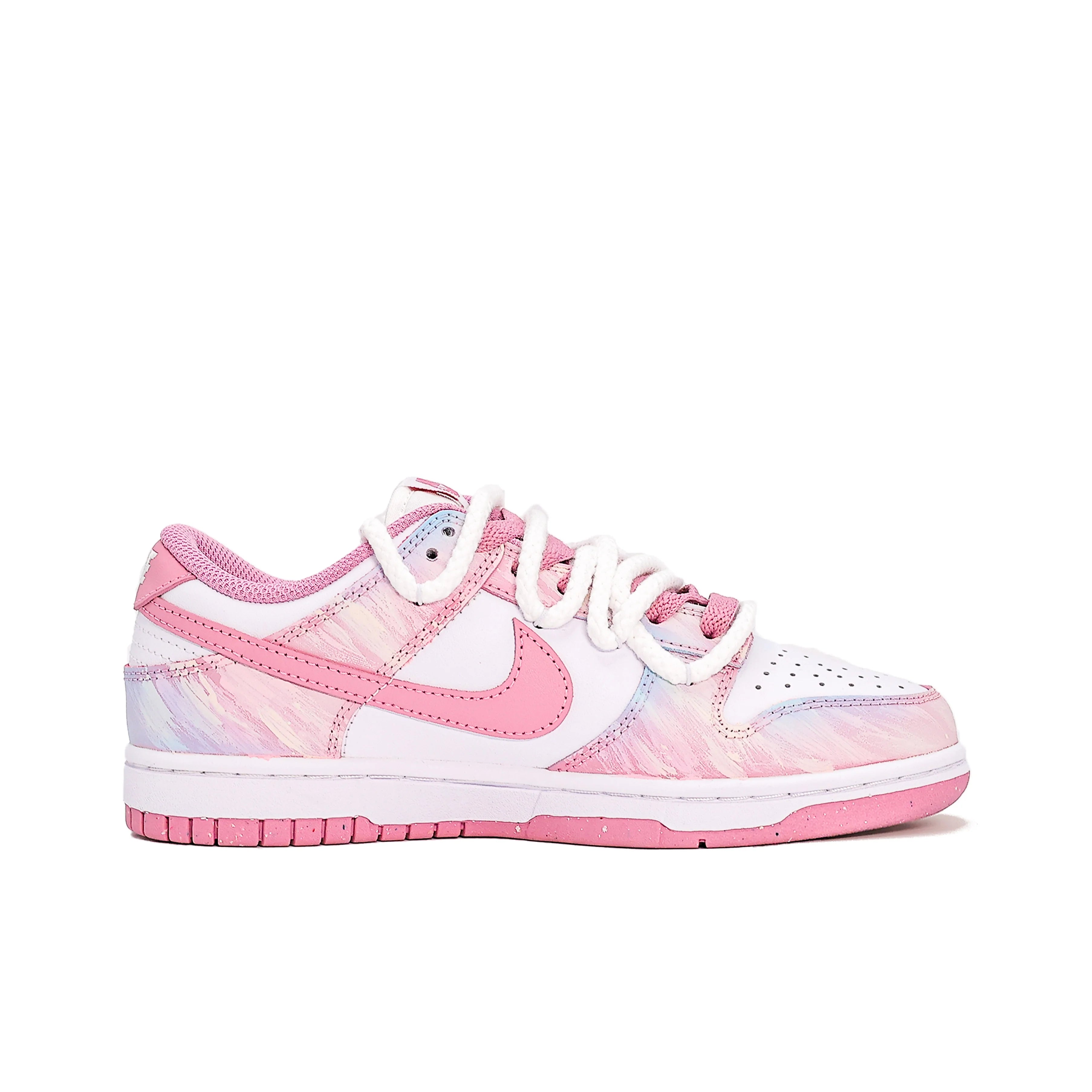 Sneakers Nike Dunk Low Femme – Rose Cuir Résistant Skate
