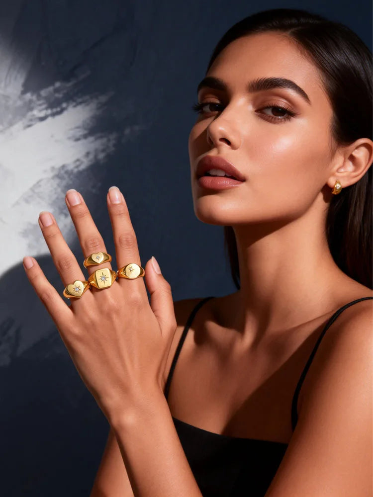 Bague Chevalière Soleil Acier Plaqué Or - Zircone Cubique