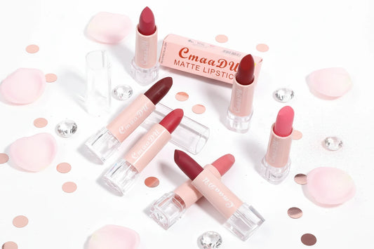 Rouge à Lèvres Velours Mat Longue Tenue Anti-Transfert Waterproof Hydratant Gloss Teintes Classiques Usage Quotidien Soirée