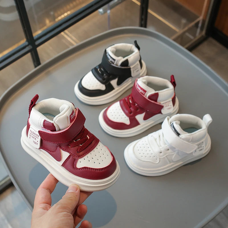 Chaussures Basketball Enfant Mi-Montantes - Baskets Sport Respirantes Semelle Souple