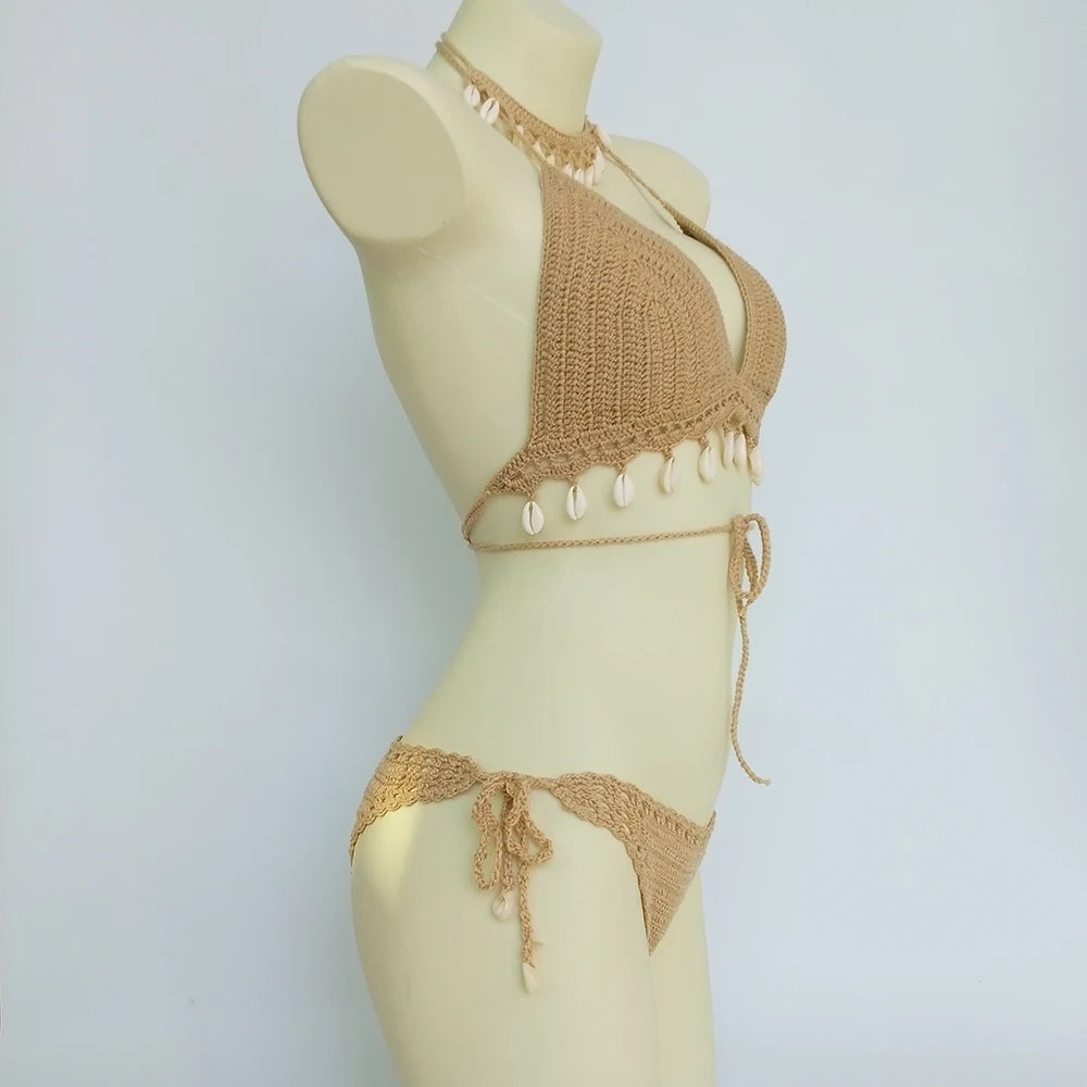 Ensemble Bikini 3 Pièces Crochet avec Coquillages - Top à Franges, String Sexy et Chaîne de Cheville Coquillage