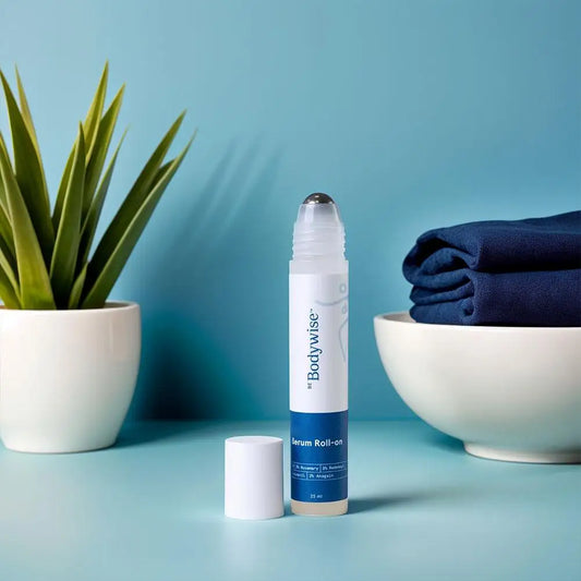 Sérum Capillaire au Romarin Roll-On - Essence Naturelle Nourrissante pour Volume et Santé des Cheveux