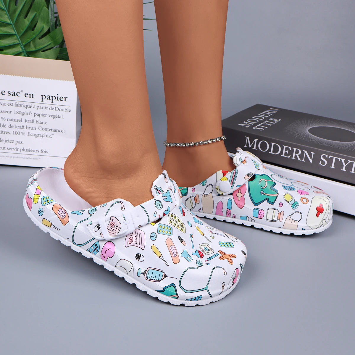 Sabots Femme EVA Imprimés - Mules Maison Antidérapantes, Boucle Ajustable Bout Fermé Confort Travail