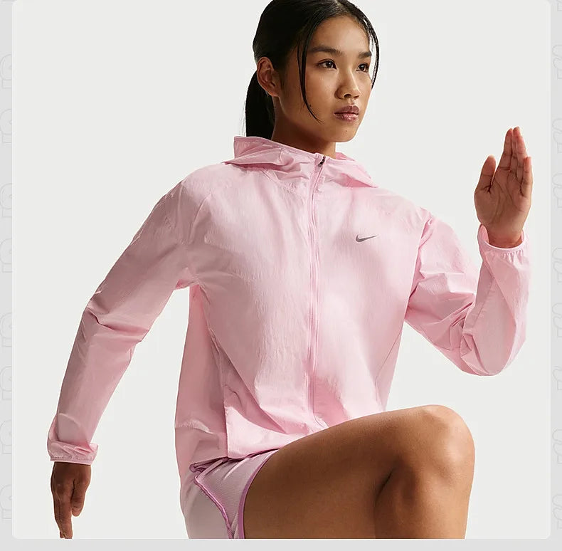 Coupe-Vent à Capuche Femme Nike – UPF 40+, Polyester, Léger, Protection Solaire