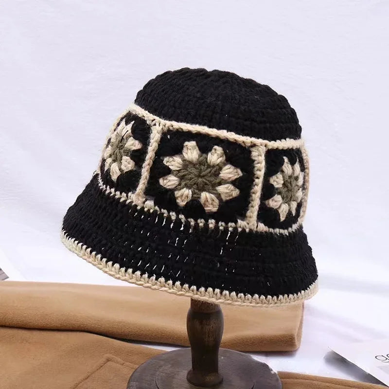 Chapeau Bob Crochet Coréen Fait Main avec Fleurs - Bonnet Tricoté Y2K Femme pour Automne Hiver