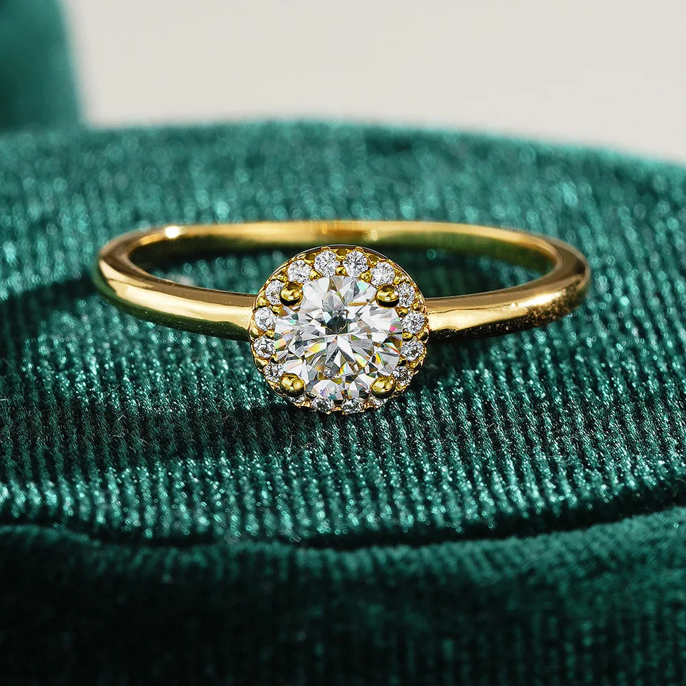 Bague Lumira Or 18K Moissanite 0.5 Carat - Femme Luxe GRA