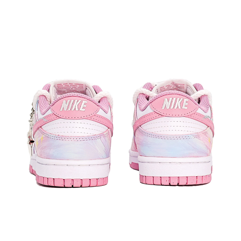 Sneakers Nike Dunk Low Femme – Rose Cuir Résistant Skate