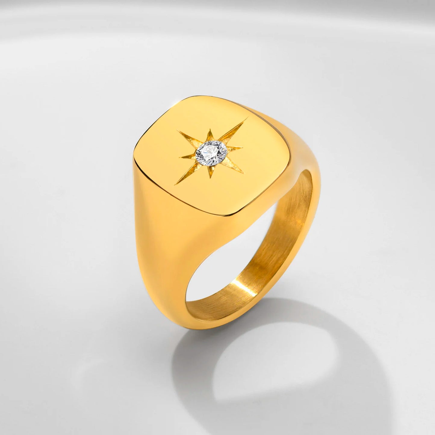 Bague Chevalière Étoile Femme Couleur Or - Zircone AAA