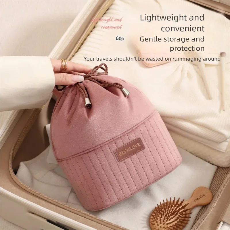 Sac Cosmétique en Velours Grande Capacité Trousse de Maquillage Voyage Multifonctionnelle Portable avec Zip Élégant pour Usage Quotidien