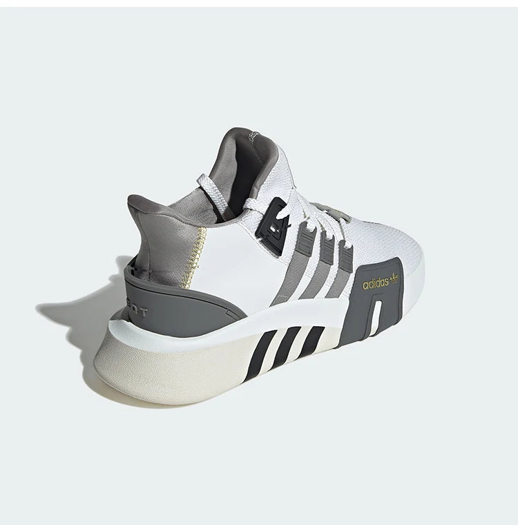 Baskets Adidas Three Stripes Mixte JI4274 - Basketball Casual Classique Homme Femme