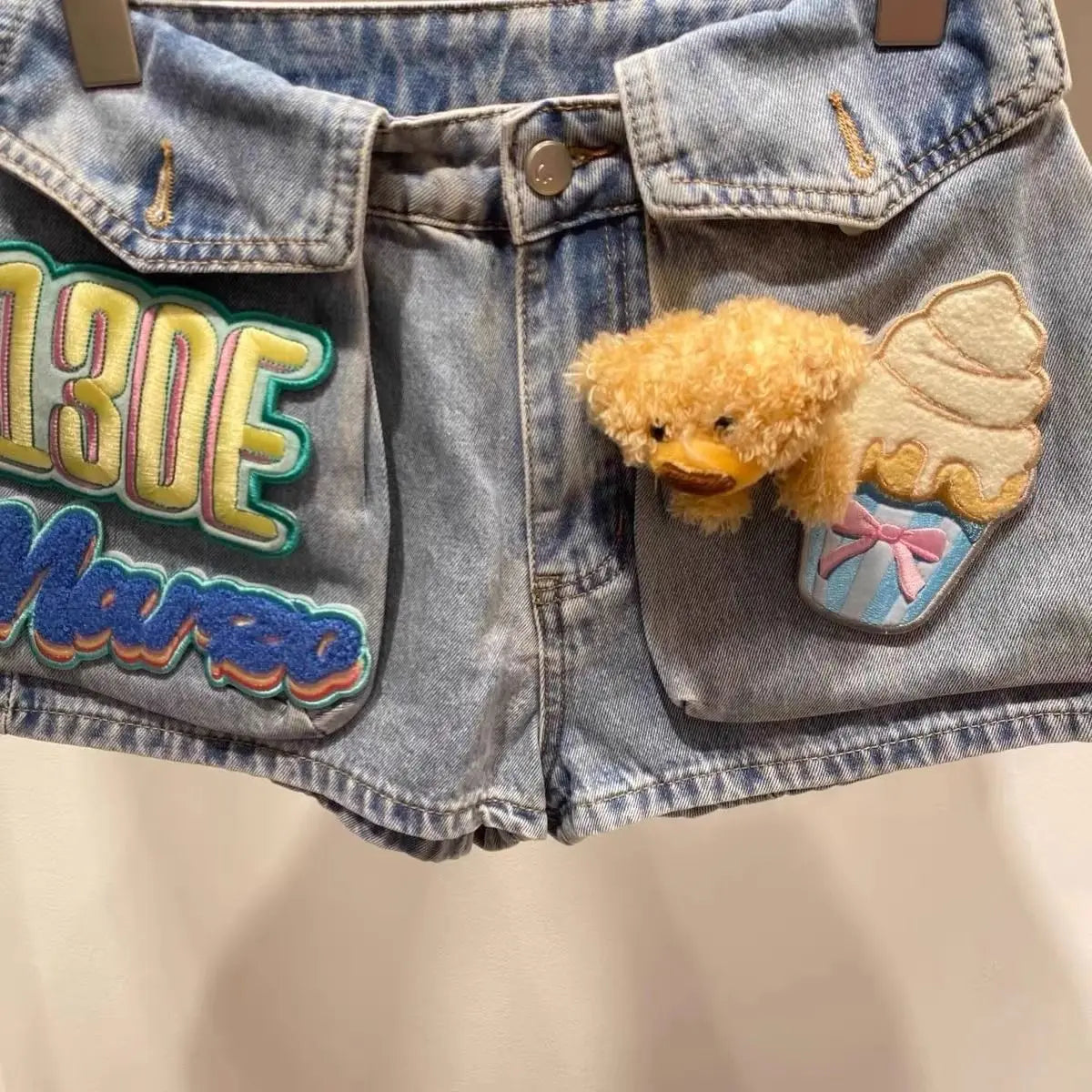 Short Jean Femme Détail Ours 3D