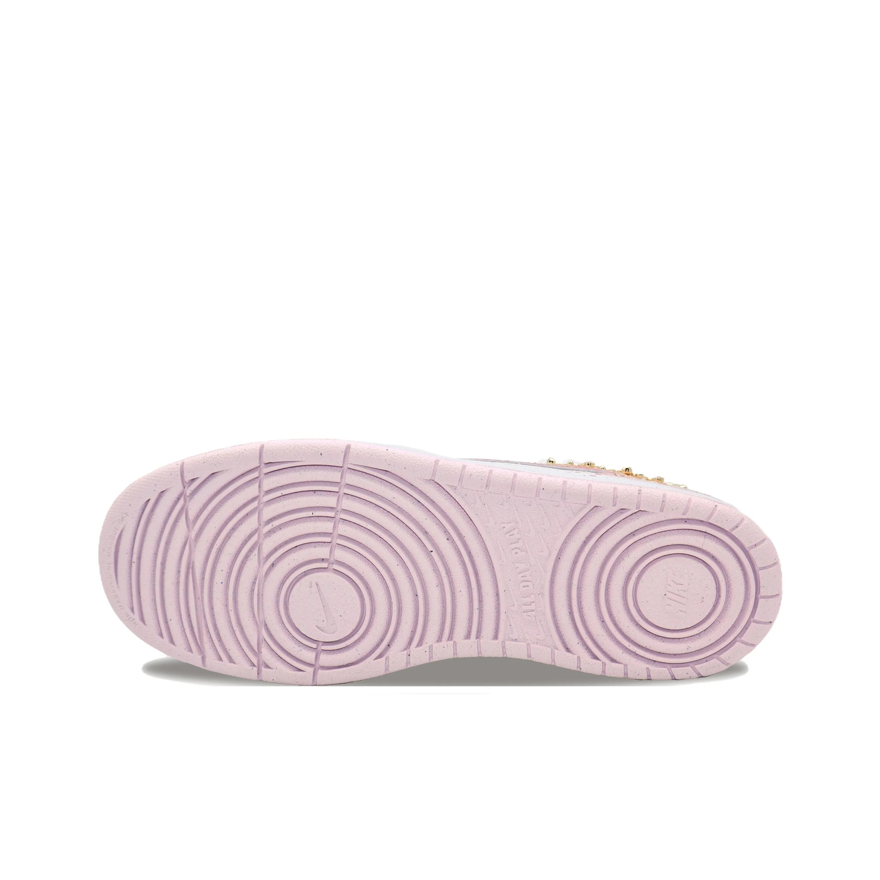 Sneakers Nike Court Borough Lucky Unicorn Femme – Or Poudré Résistant