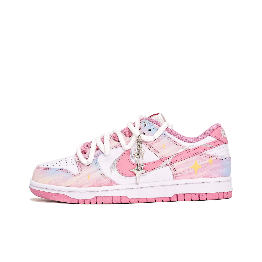 Sneakers Nike Dunk Low Femme – Rose Cuir Résistant Skate