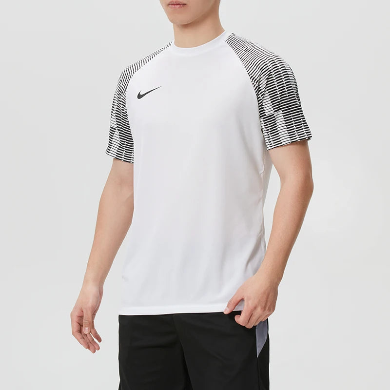 T-shirt Homme Nike – Col Rond, Soie Glacée, Séchage Rapide, Basketball & Casual