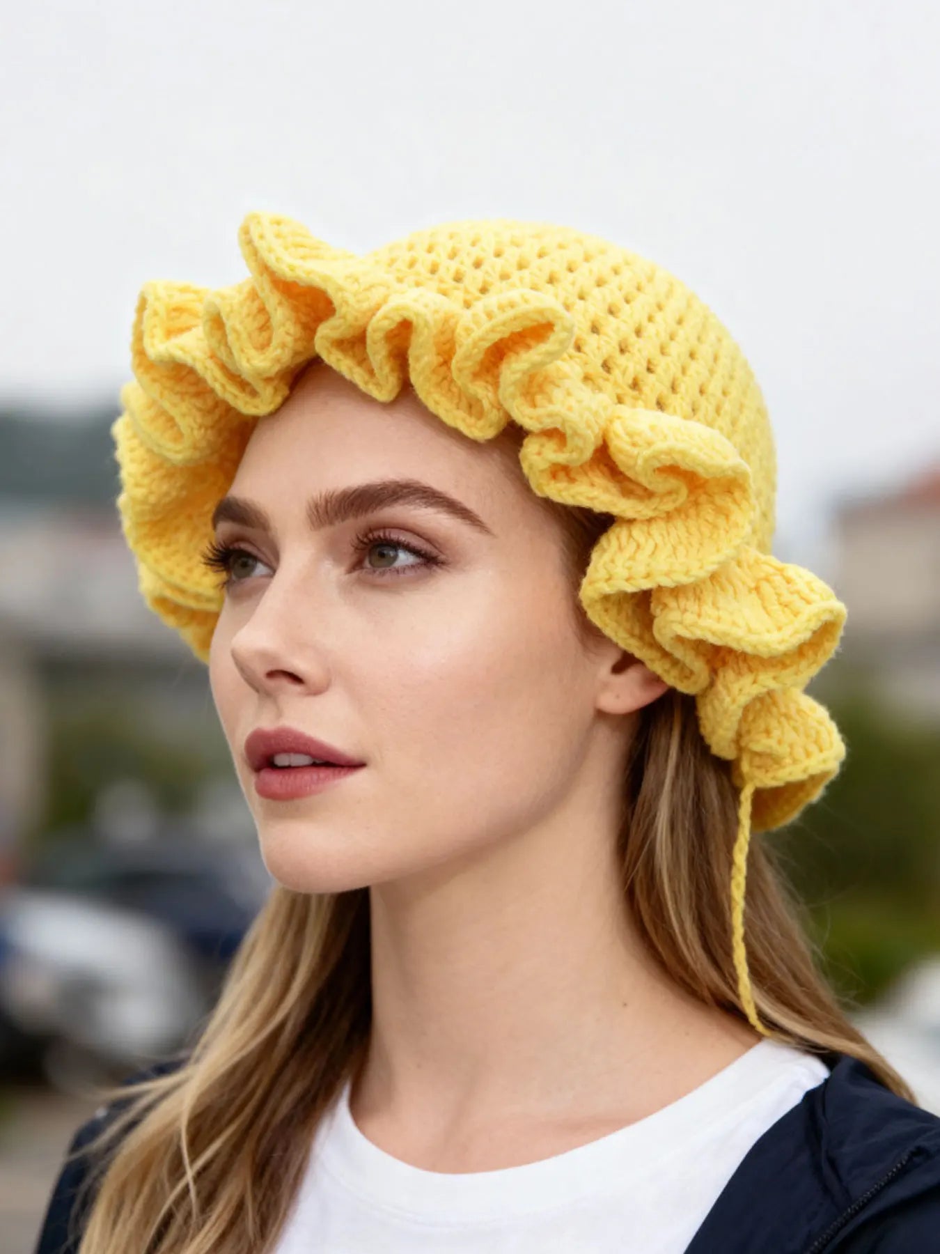 Chapeau Bob Tricoté Moelleux Femme - Bonnet Crochet Ajouré avec Volants Style Pêcheur pour Automne Hiver