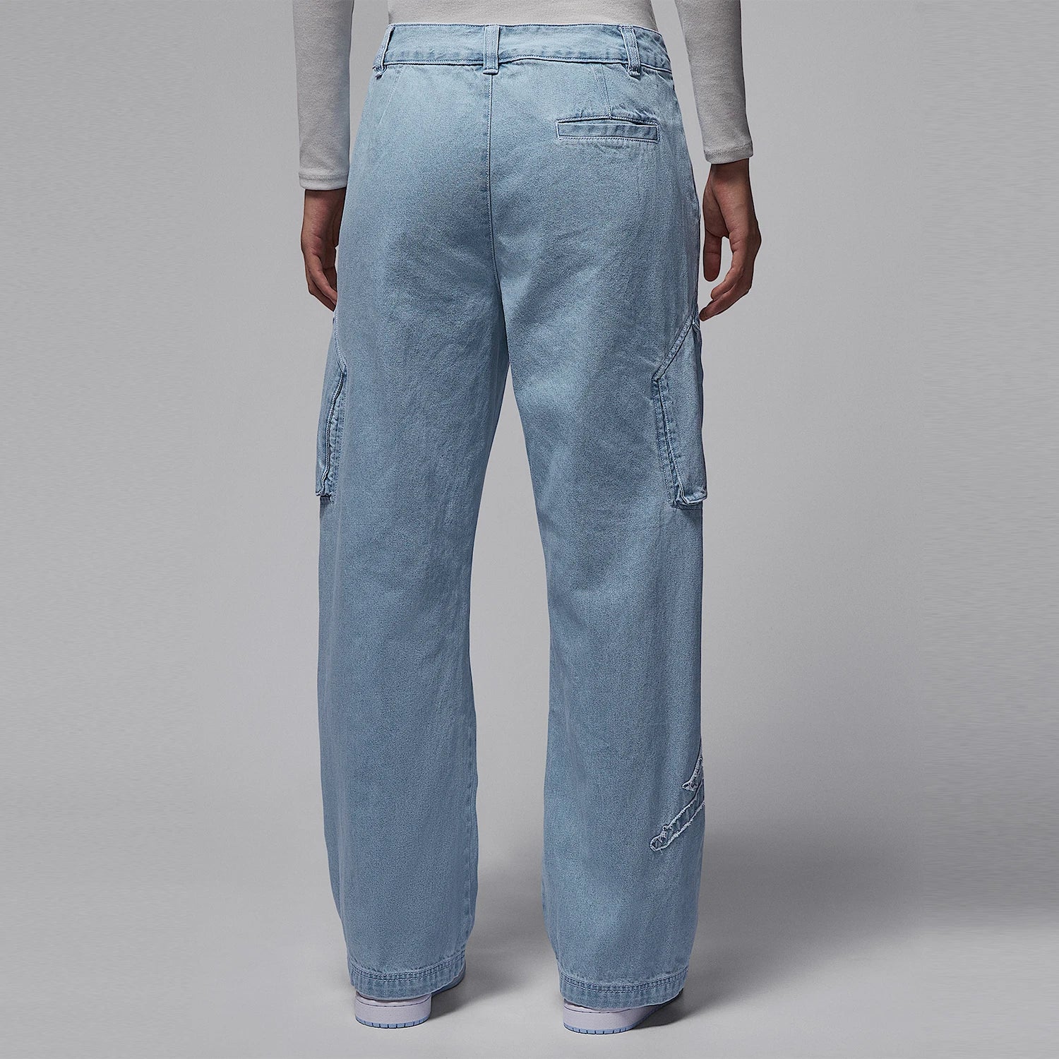 Jean Jordan Nike Femme – Coupe Droite Denim Casual & Fashion