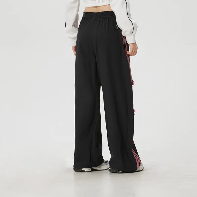 Pantalon de Survêtement Femme Adidas – Bandes Roses, Coupe Ample, Taille Élastique