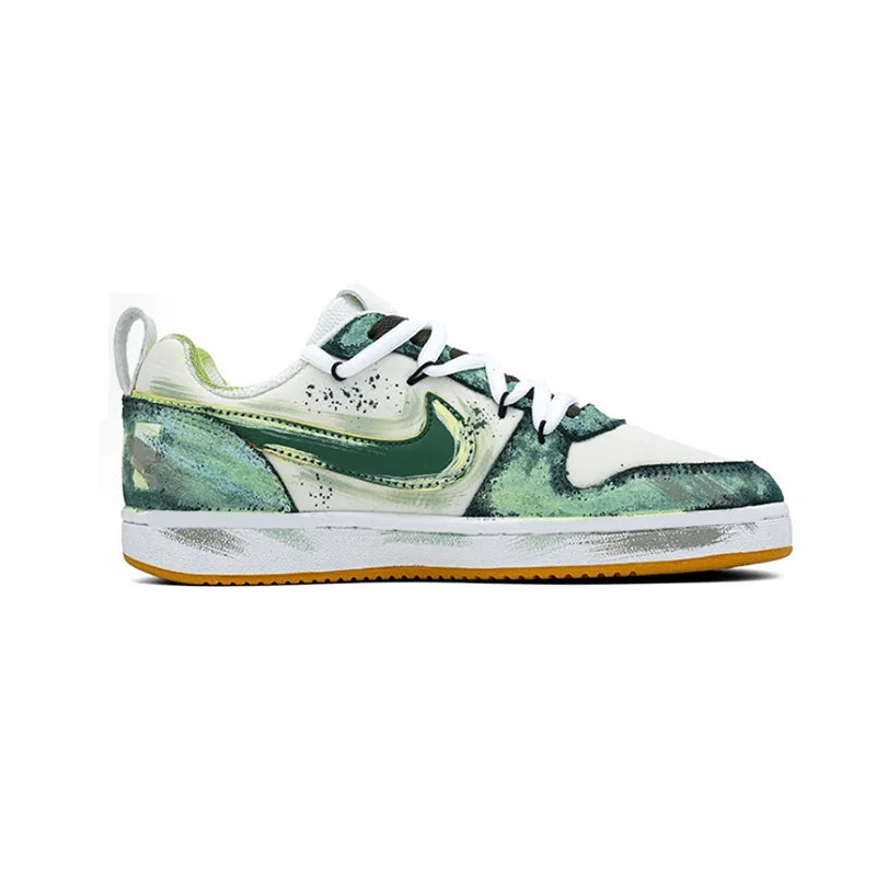 Nike Court Borough PRM – Baskets Homme Graffiti Déconstruit Édition Party Star