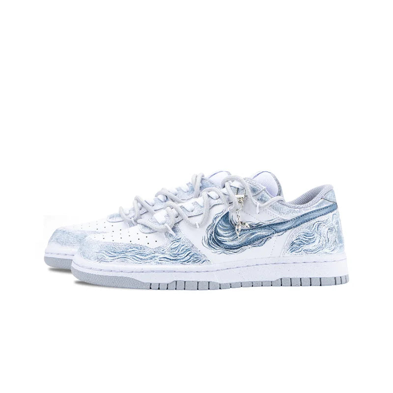 Sneakers Nike Custom Graffiti  – Vague & Nuage Homme Skate