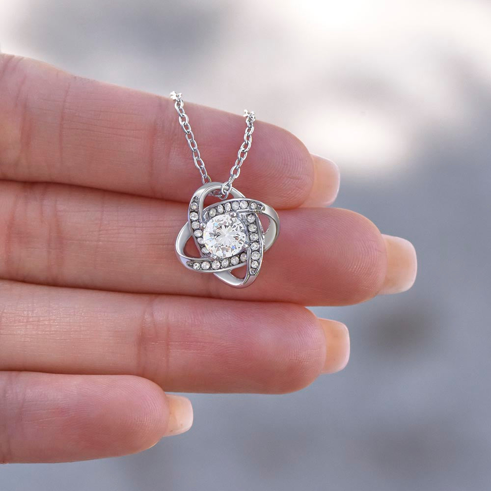 Collier Nœud d'Amour Éternel